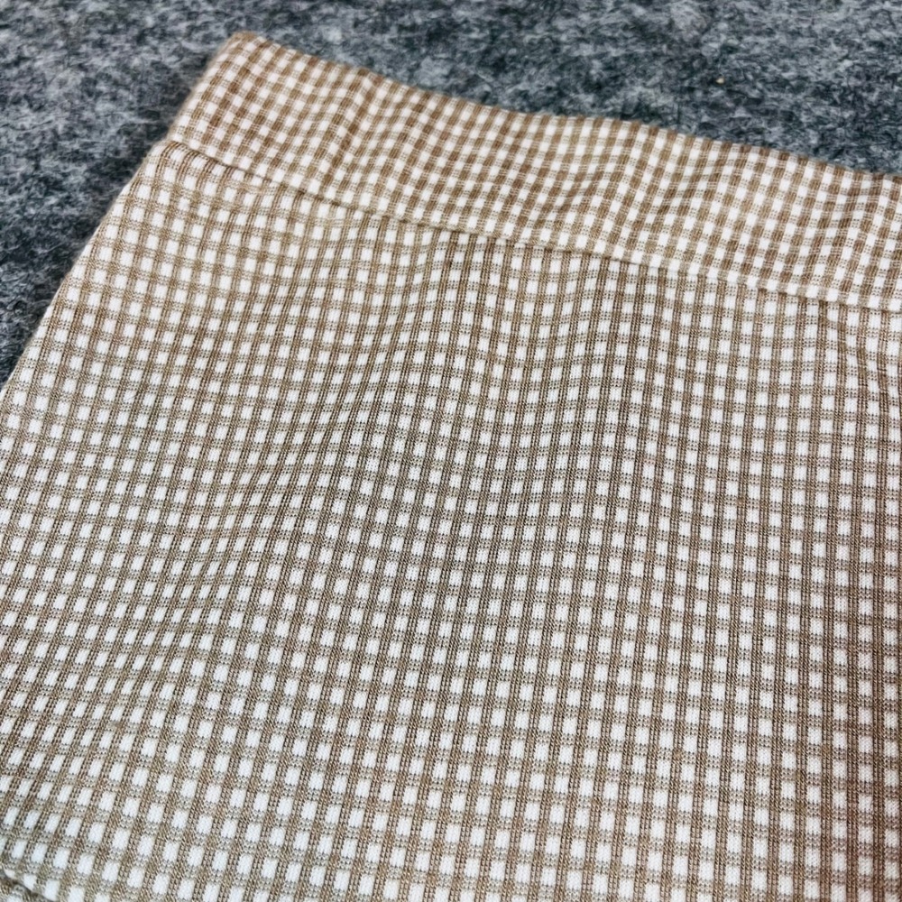 Urban Romantics Pleated Mini Skirt Womens L Tan Gingham Drop Waist Preppy Skater - Picture 3 of 9